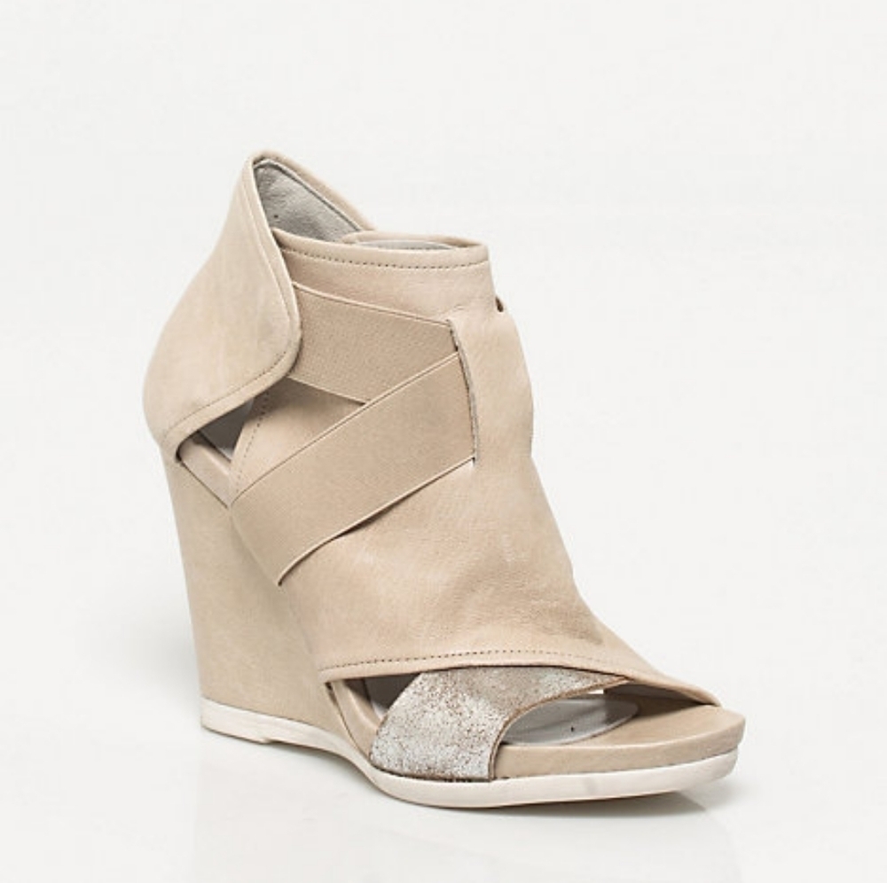 𝅺heels - Picture 2 of 10